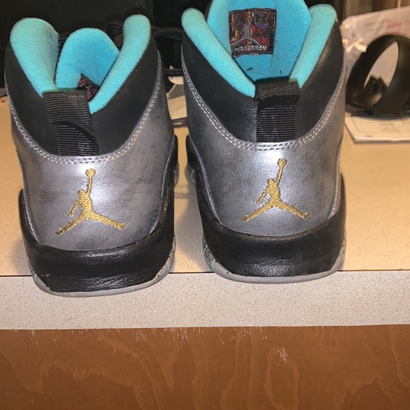 Air Jordan 10 retro 30th - Picture 3 of 6